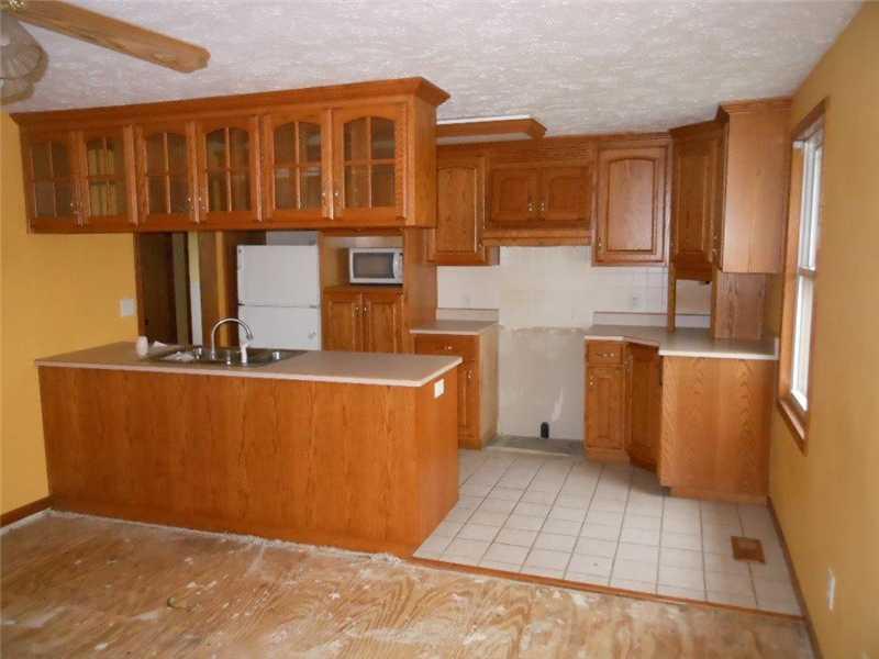 113 Bess Boulevard Pendleton, IN 46064 - Photo 8 of 12 Gallery Image 8