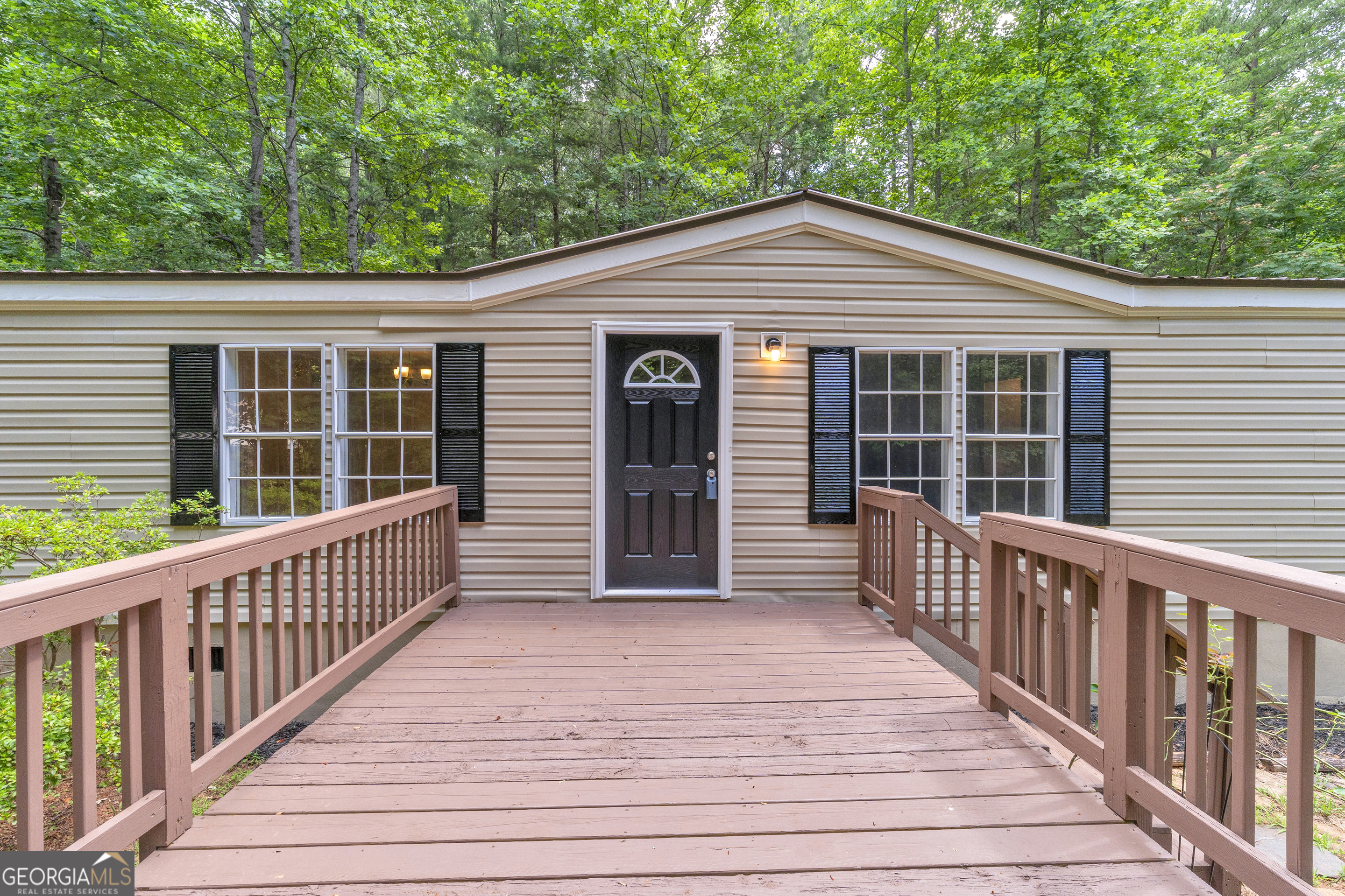 324 Paradise Valley Road Cleveland, GA 30528 - Photo 7 of 56