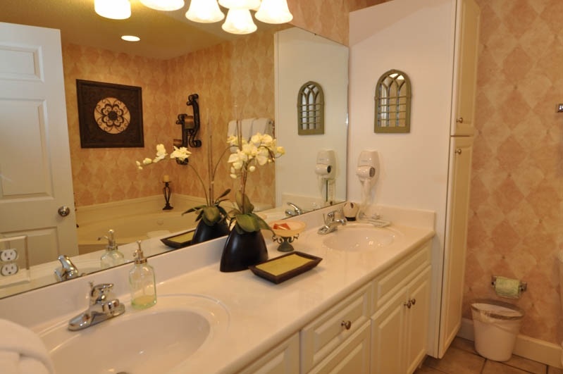 27580 Canal Road, Unit 1417 Orange Beach, AL 36561 - Photo 8 of 16 Master Bath