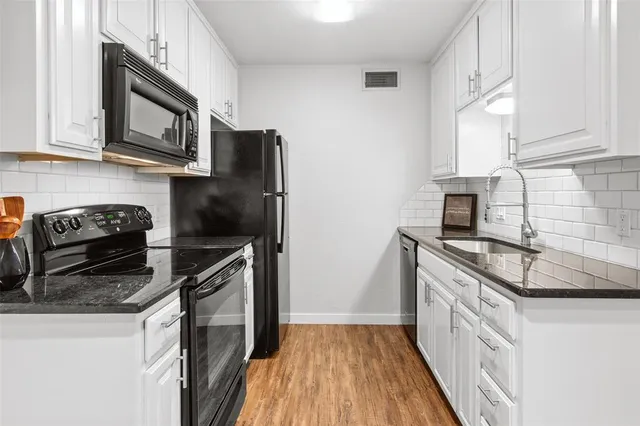 $157,000 | 1421 South 12th Street, Unit 109, Waco, TX 76706