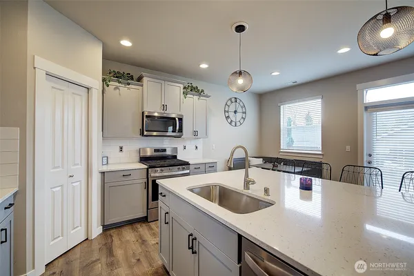 $829,950 | 3420 104th Drive Northeast, Lake Stevens, WA 98258