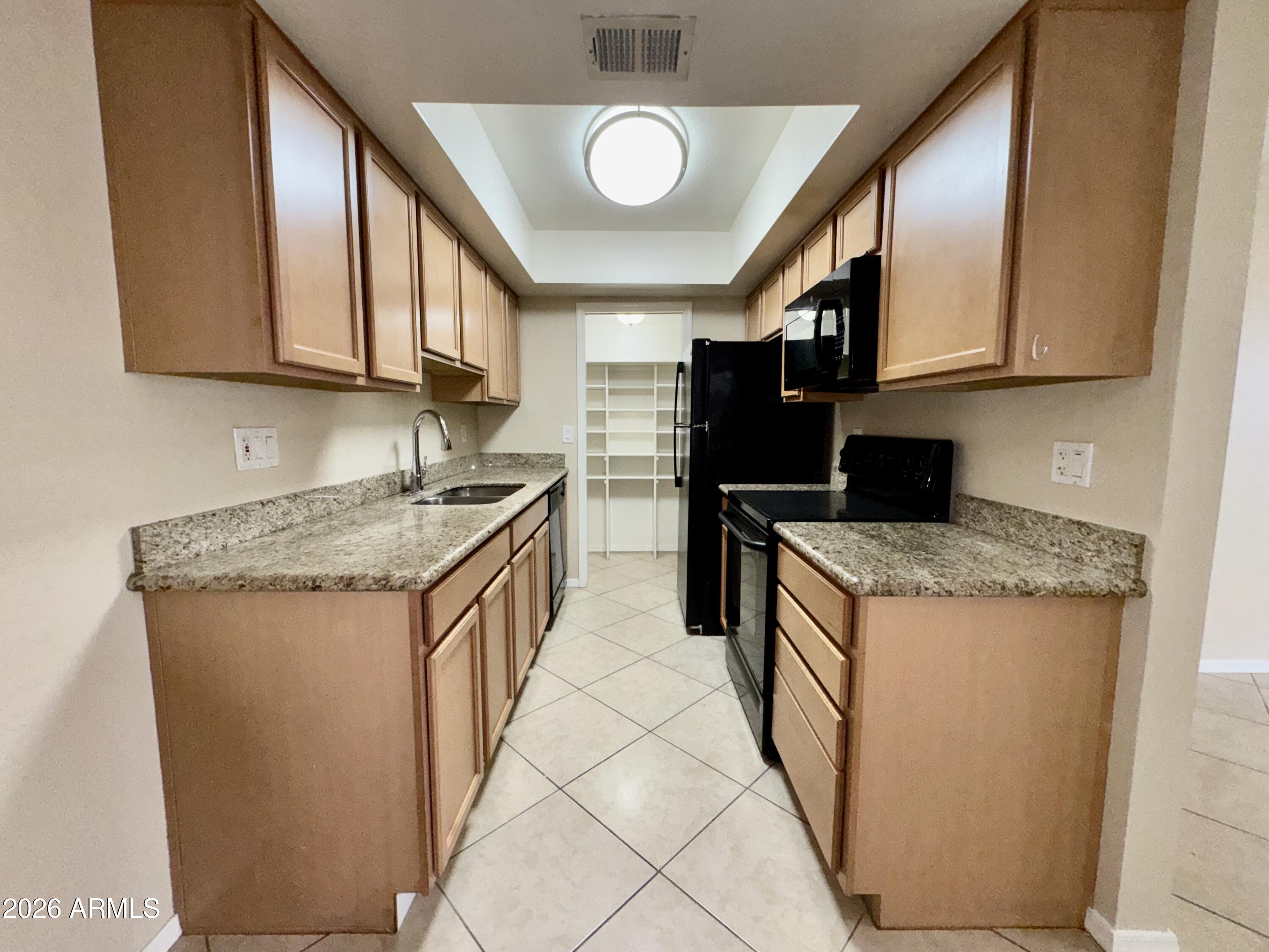 16635 North Cave Creek Road, Unit 113 Phoenix, AZ 85032 - Photo 3 of 23 34BC94C2-318A-4031-B1F6-87492205B5CC_1_2