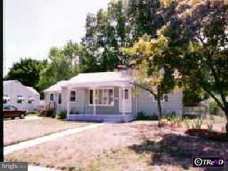 24 Warwick Road Stratford, NJ 08084 - Photo 1 of 1