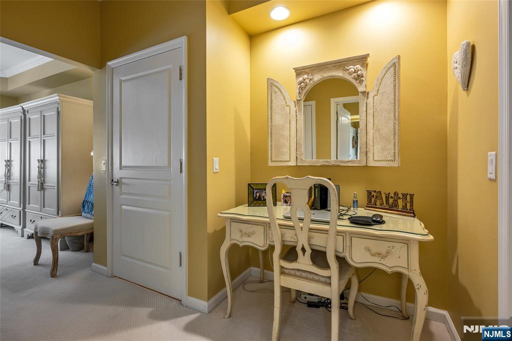 3213 Warren's Way Wanaque, NJ 07465 - Photo 16 of 35