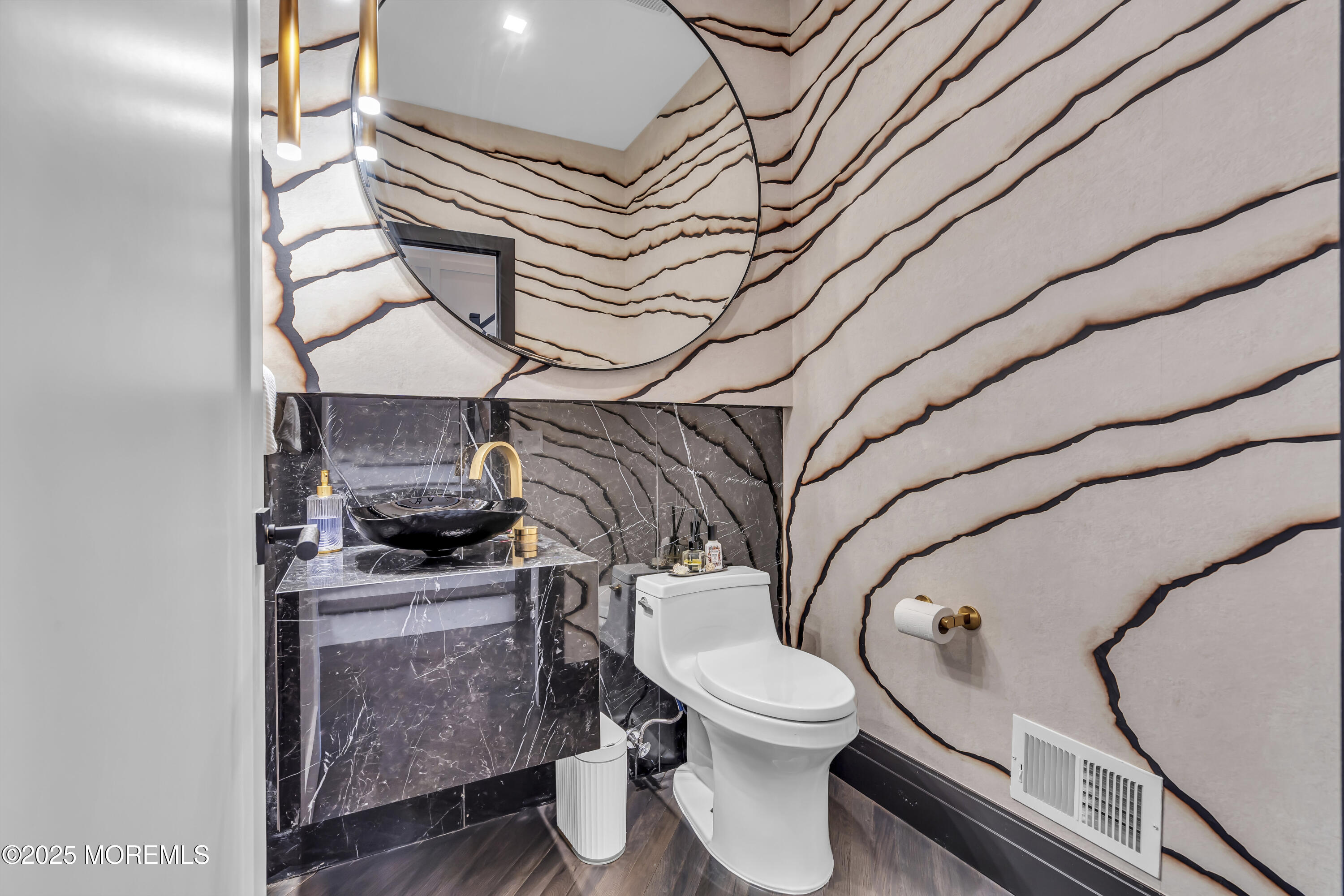 15 Madison Avenue Long Branch, NJ 07740 - Photo 12 of 40 029_dsc04219_947