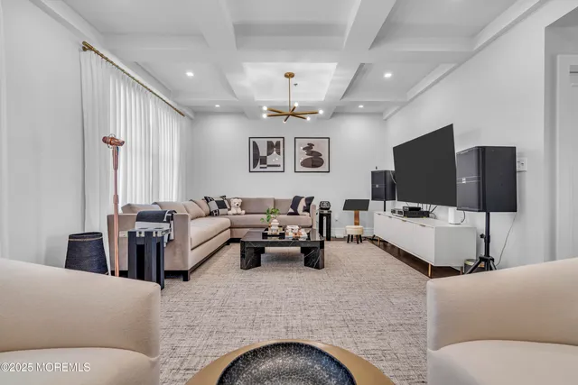 $8,500 | 15 Madison Avenue, Long Branch, NJ 07740