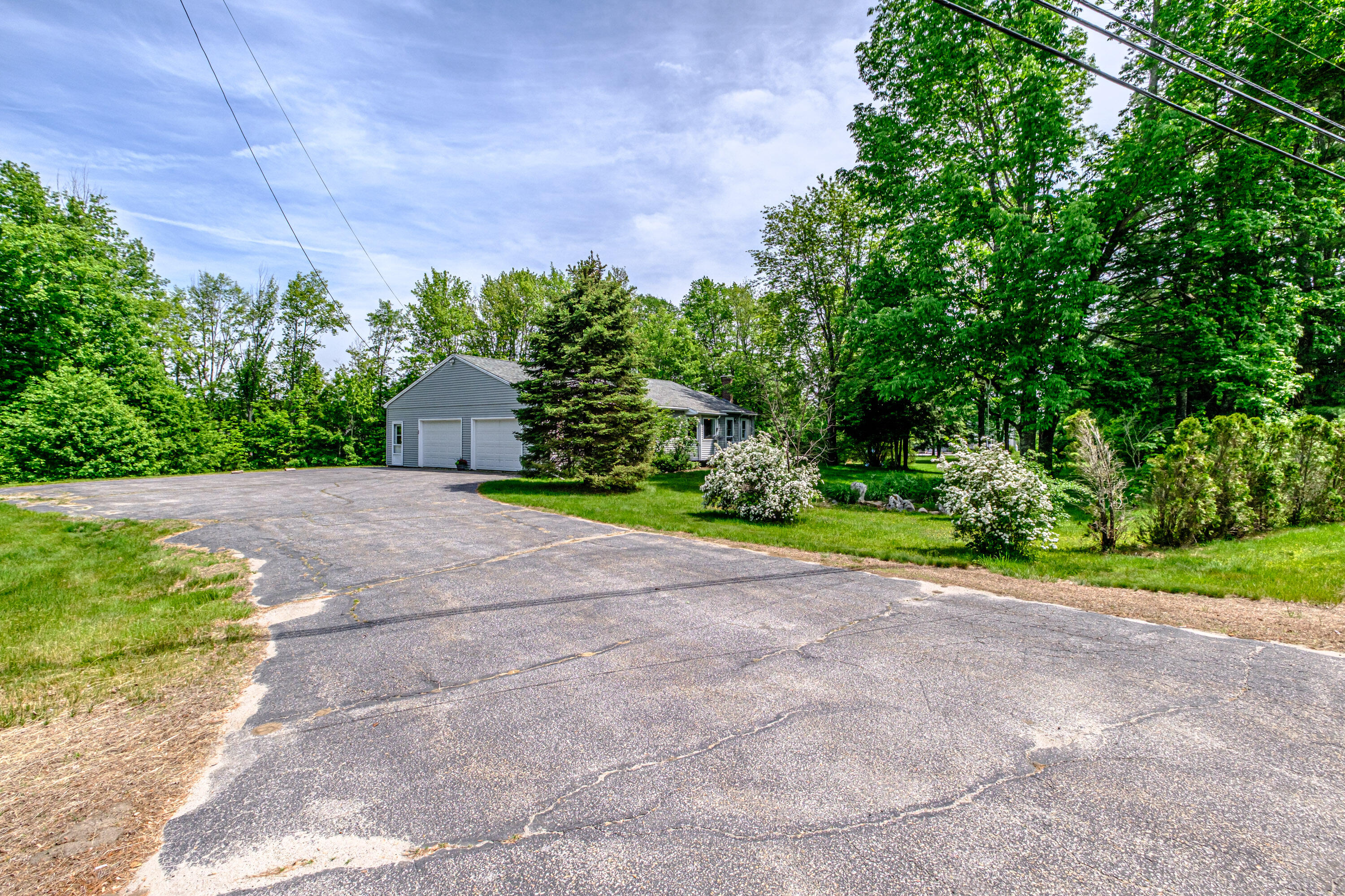 235 Augusta Road Topsham, ME 04086 - Photo 2 of 89 20260605gp-63004