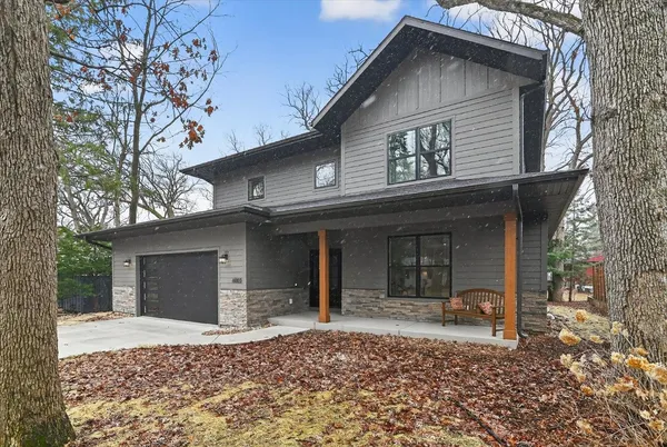 $950,000 | 6003 Midwood Avenue, Monona, WI 53716