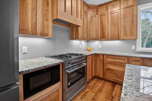 $950,000 | 6003 Midwood Avenue, Monona, WI 53716