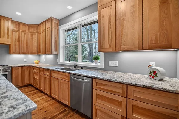 $950,000 | 6003 Midwood Avenue, Monona, WI 53716