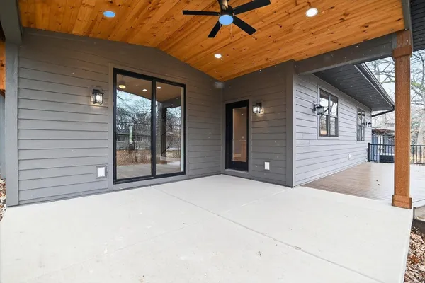 $950,000 | 6003 Midwood Avenue, Monona, WI 53716