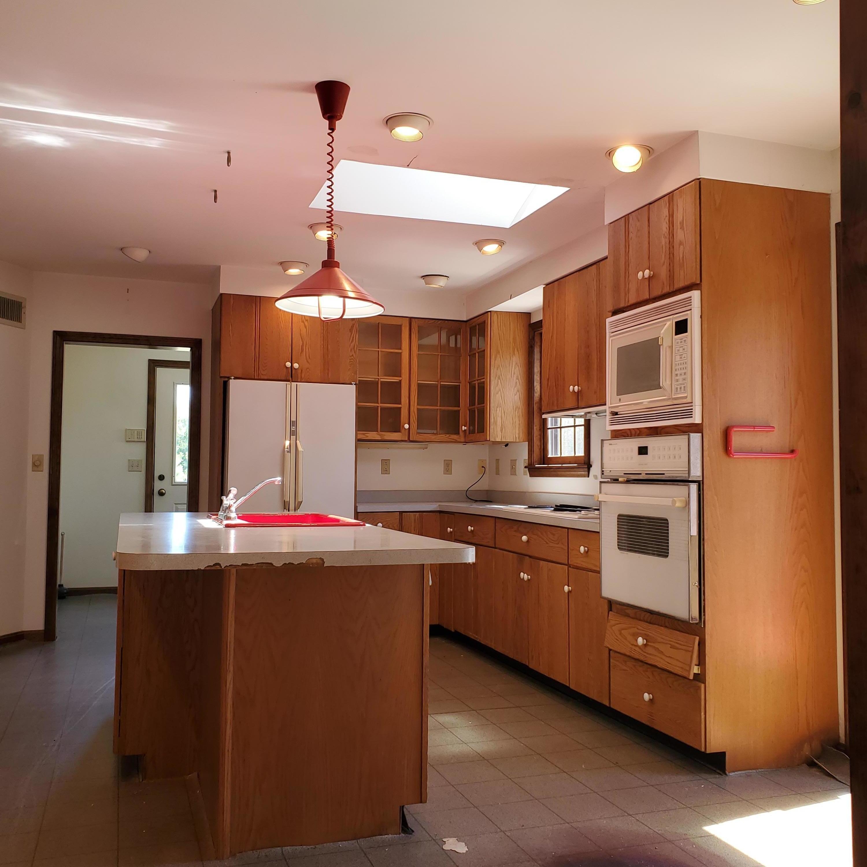 383 Pownal Road Freeport, ME 04032 - Photo 5 of 51 20210501_121711