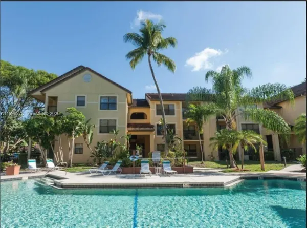 $1,500 | 4581 West McNab Road, Unit 17, Pompano Beach, FL 33069