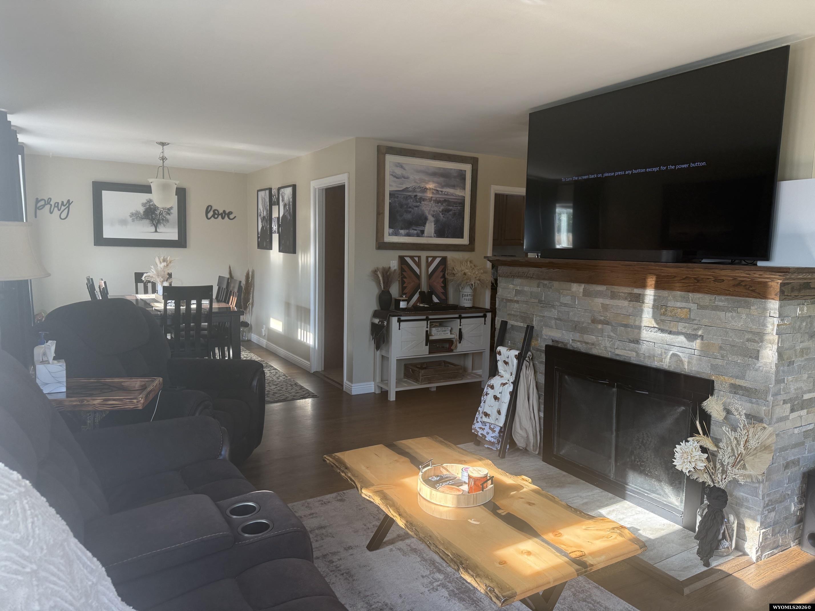 807 High Street Rawlins, WY 82301 - Photo 6 of 33
