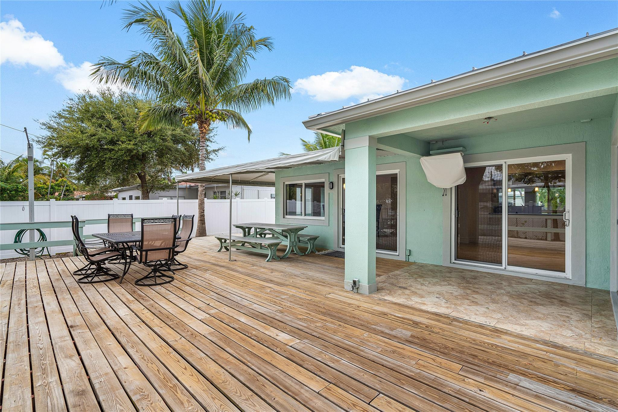 290 Northeast 29th Street Boca Raton, FL 33431 - Photo 30 of 48 a view of a house with sitting area and wooden flooring