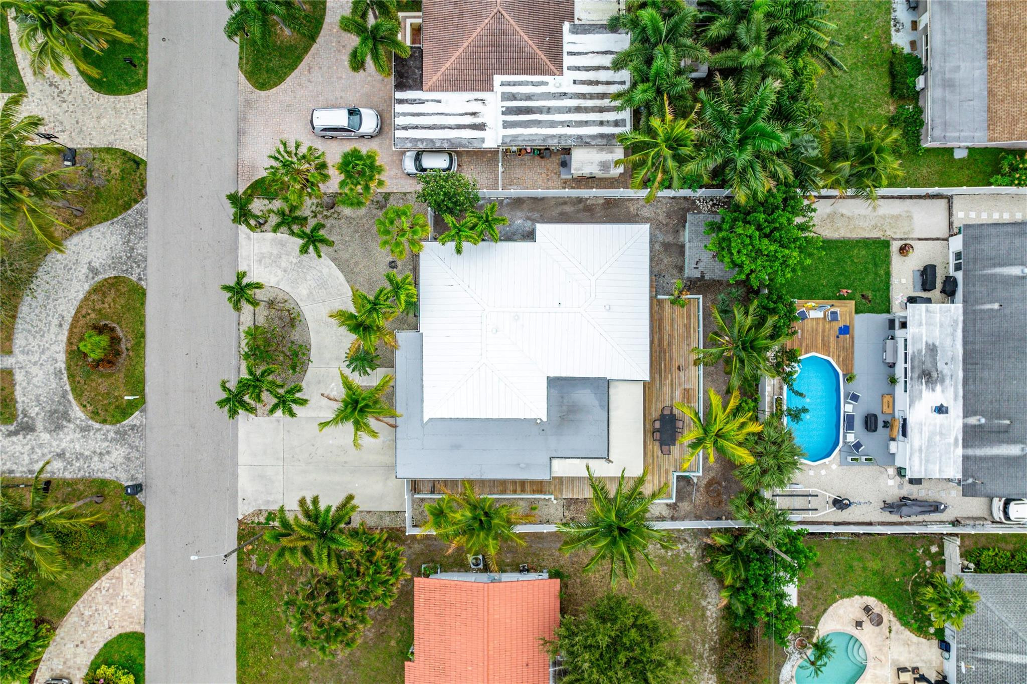 290 Northeast 29th Street Boca Raton, FL 33431 - Photo 42 of 48 an aerial view of a house with a yard and garden
