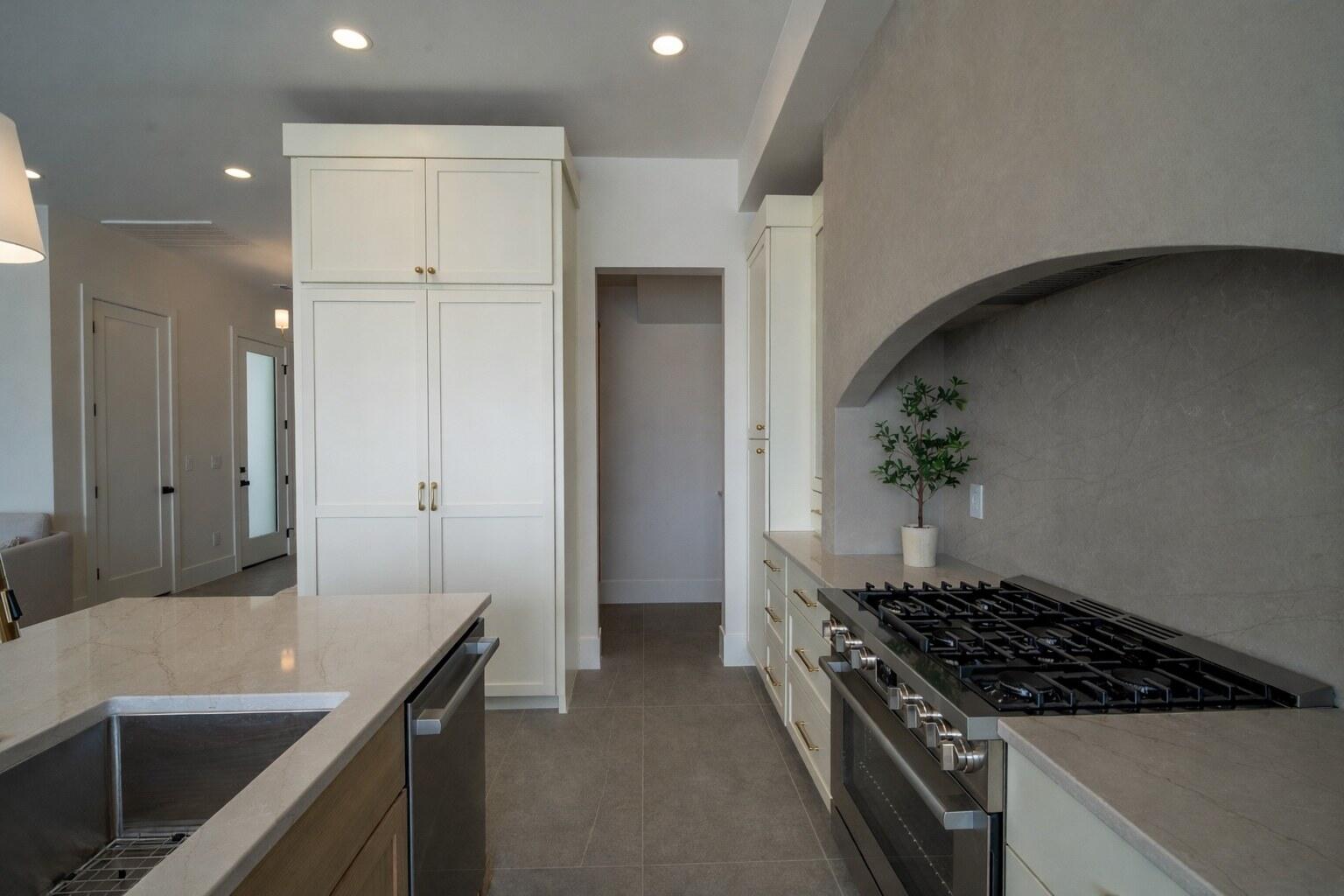 5481 South Copper Pearl Street St. George, UT 84790 - Photo 9 of 33 DSC00946-HDR-fridge