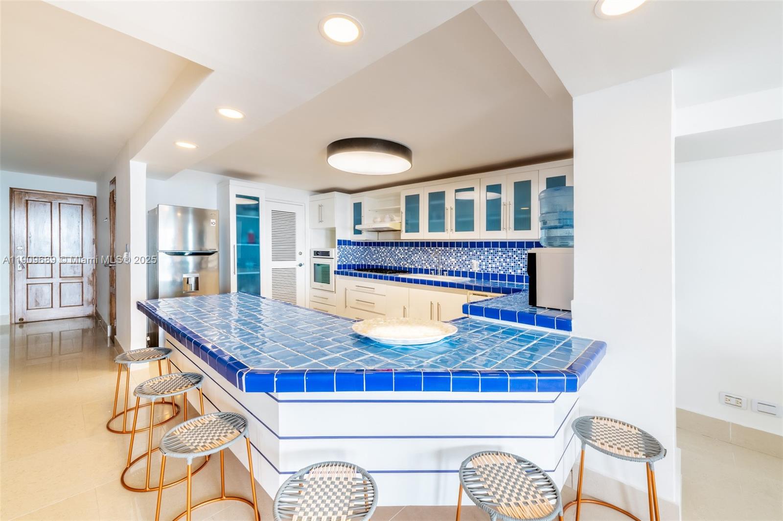 Las Cruces Las Cruces, SA 88001 - Photo 10 of 22 a view of a dining room with furniture