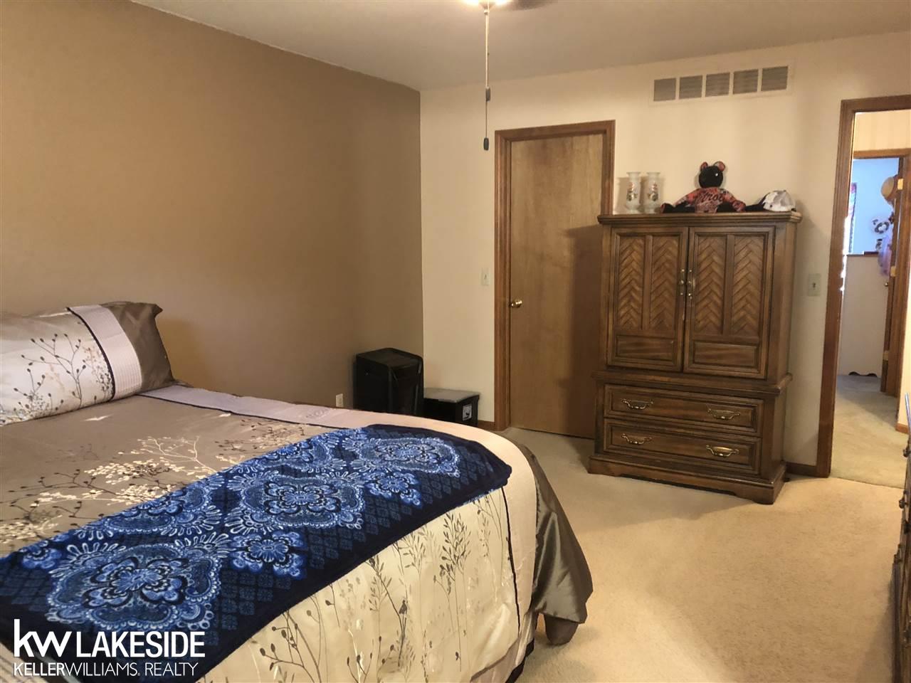 31170 Rothbury Way New Baltimore, MI 48047 - Photo 23 of 29 31374992-22.JPG