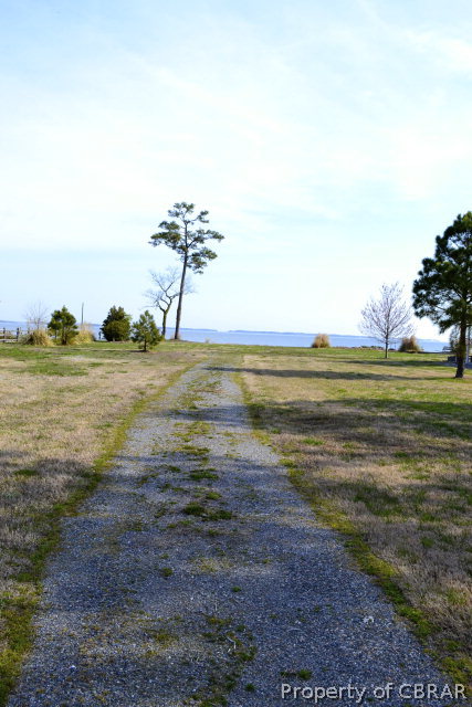 27 Conifer Run Road Deltaville, VA 23043 - Photo 3 of 4