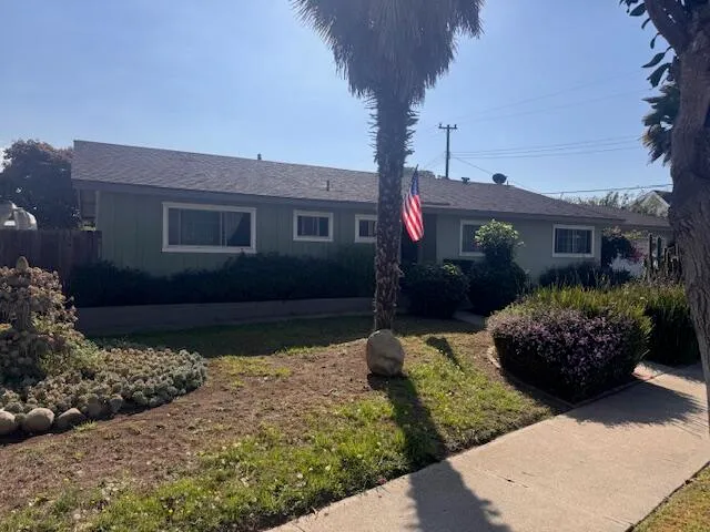 $1,100,000 | 1524 Jay Street, Carpinteria, CA 93013