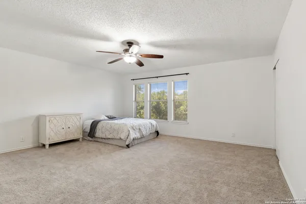 $324,990 | 11053 Cedar Park, San Antonio, TX 78249