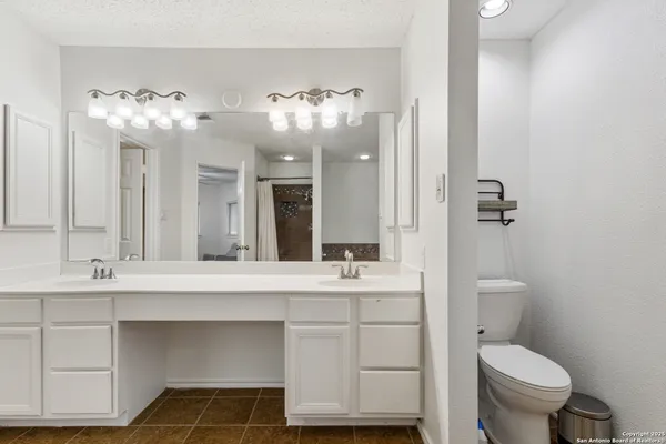 $324,990 | 11053 Cedar Park, San Antonio, TX 78249