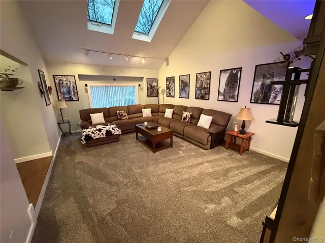 $965,000 | 503 Wading River Road, Manorville, NY 11949