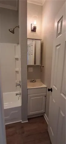 $1,200 | 221 East Colorado Avenue, St. Joseph, MO 64504