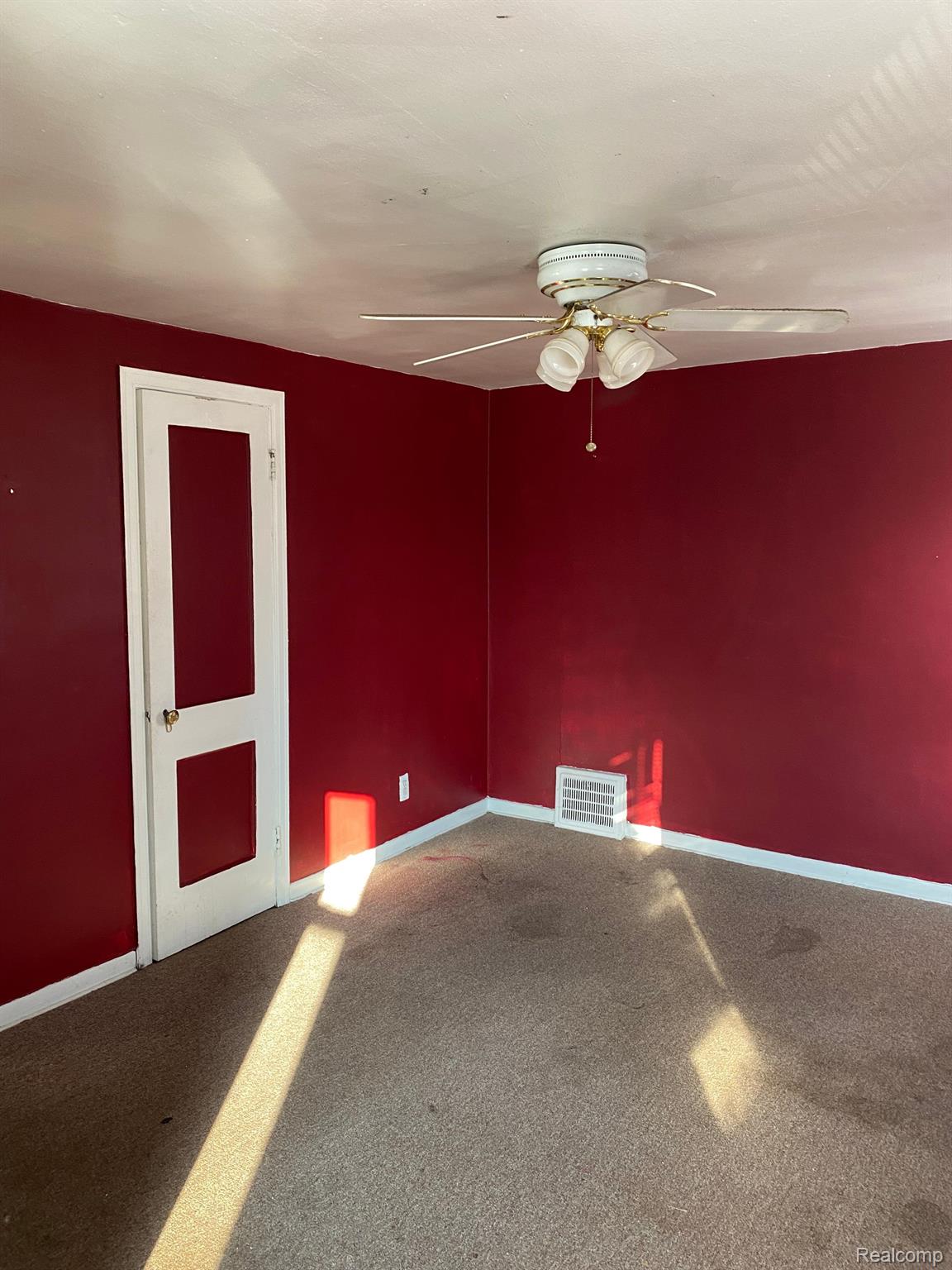 15769 Meyers Road Detroit, MI 48227 - Photo 4 of 11