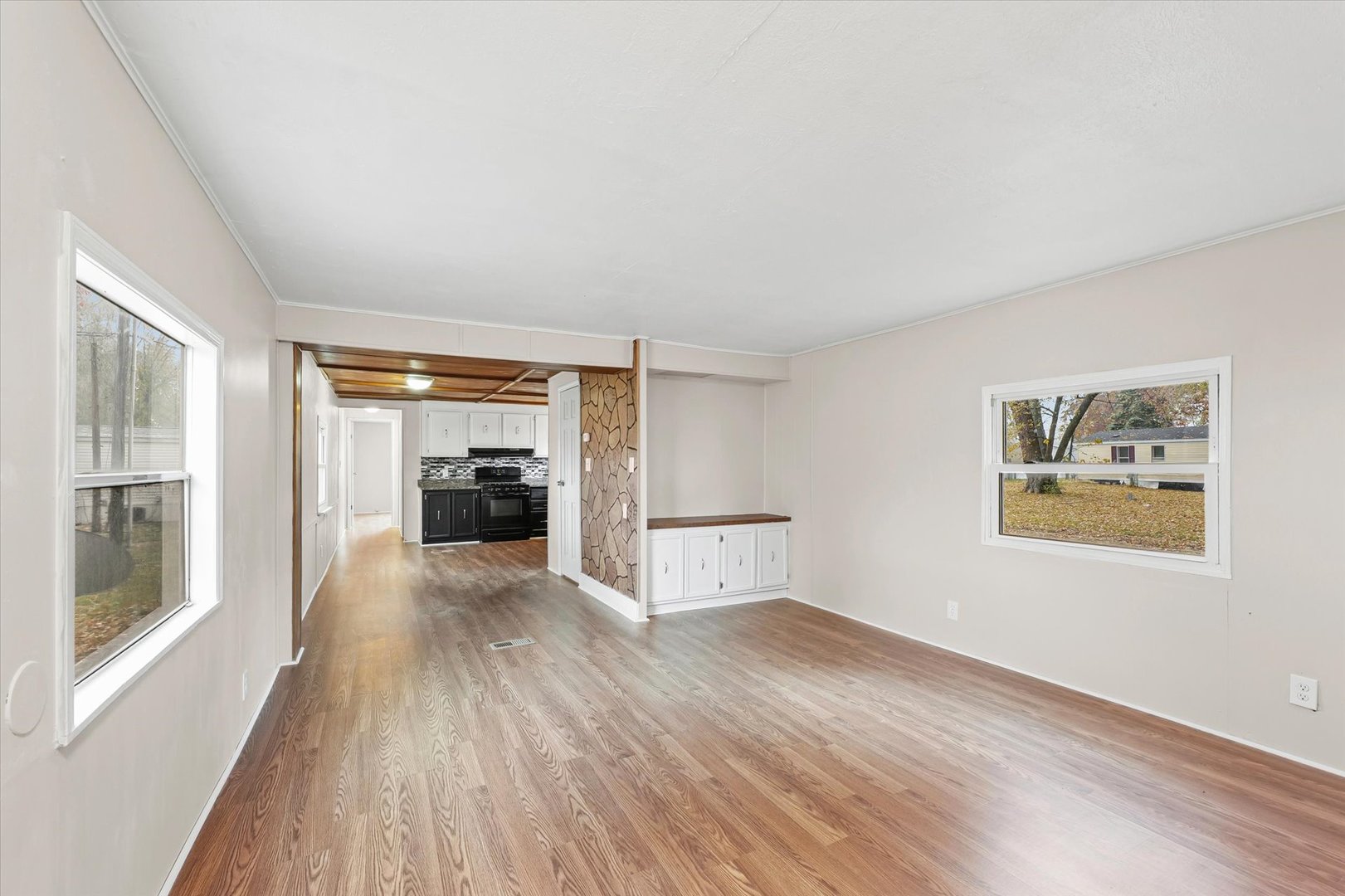 1149 Maze Court Decatur, IL 62526 - Photo 5 of 27