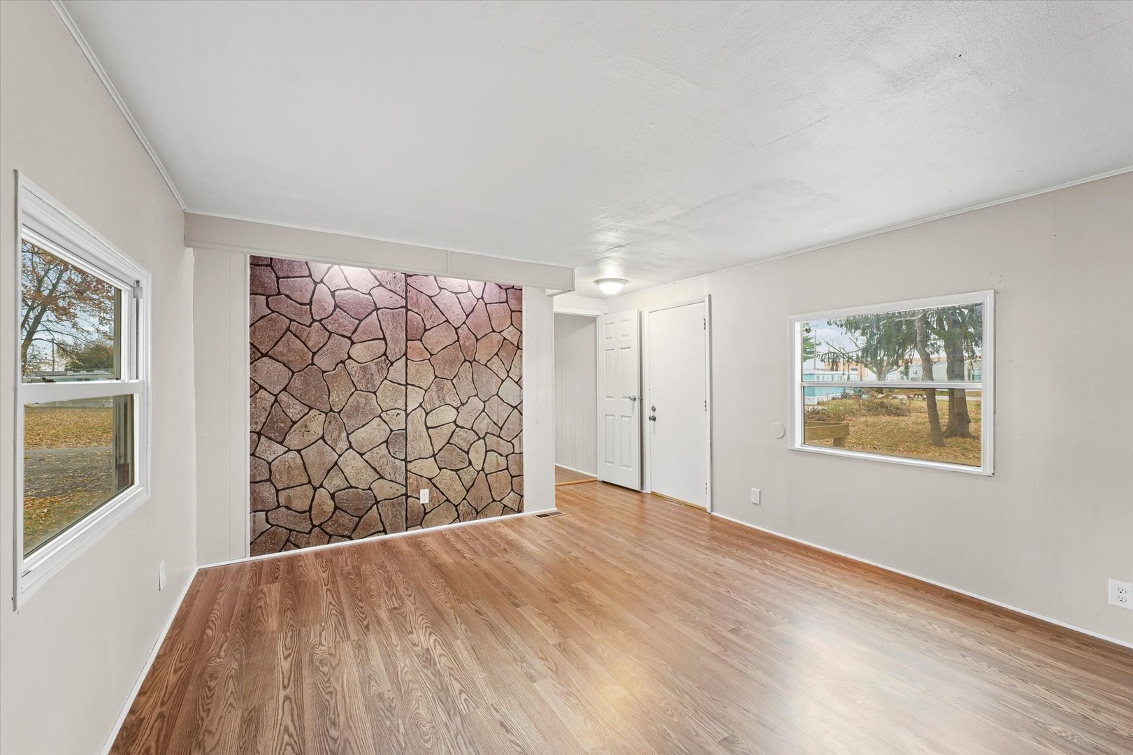 1149 Maze Court Decatur, IL 62526 - Photo 8 of 27