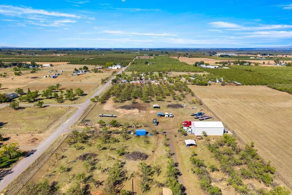 $875,000 | 6581 Wisconsin Avenue, Arbuckle, CA 95912