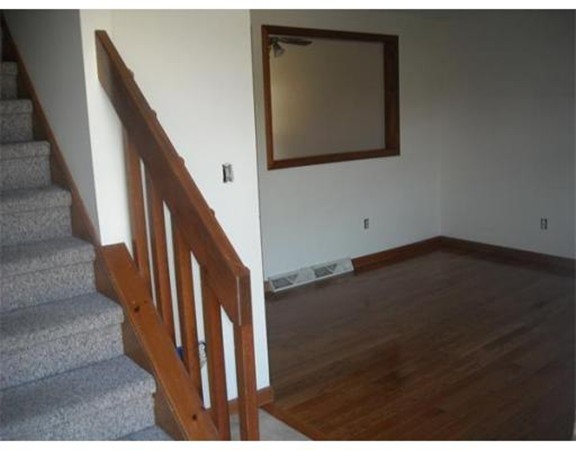 704 Russell Road, Unit B Westfield, MA 01085 - Photo 3 of 12
