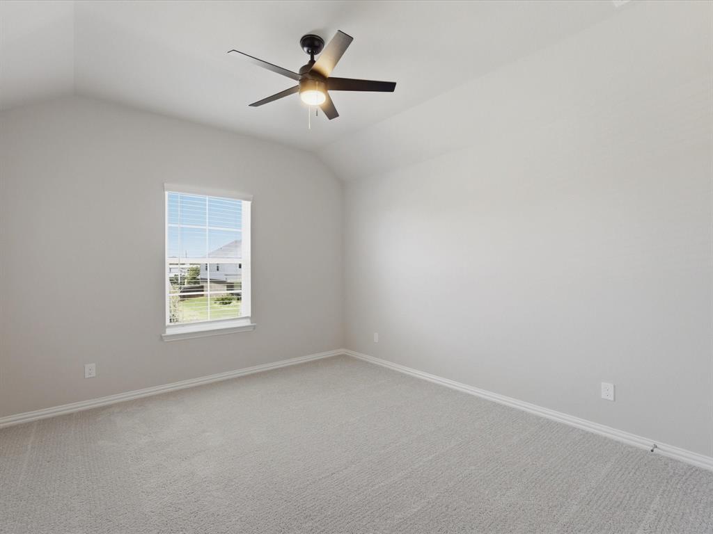 812 Taliaferro Trail Springtown, TX 76082 - Photo 24 of 33