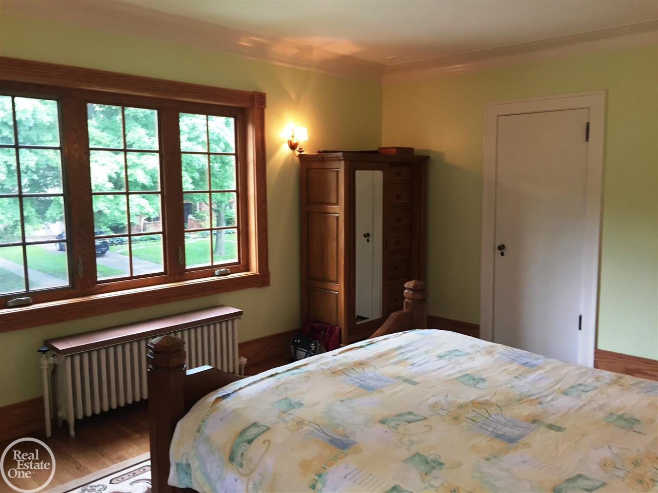839 Bedford Road Grosse Pointe Park, MI 48230 - Photo 13 of 16