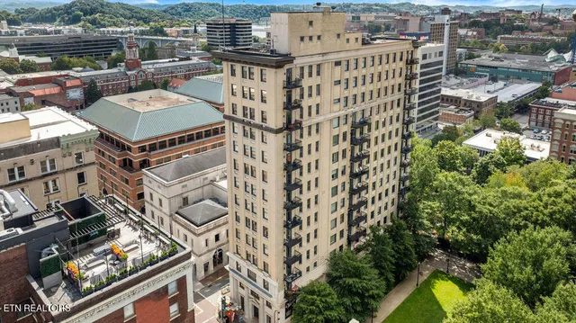 $675,000 | 531 South Gay Street, Unit 1002, Knoxville, TN 37902