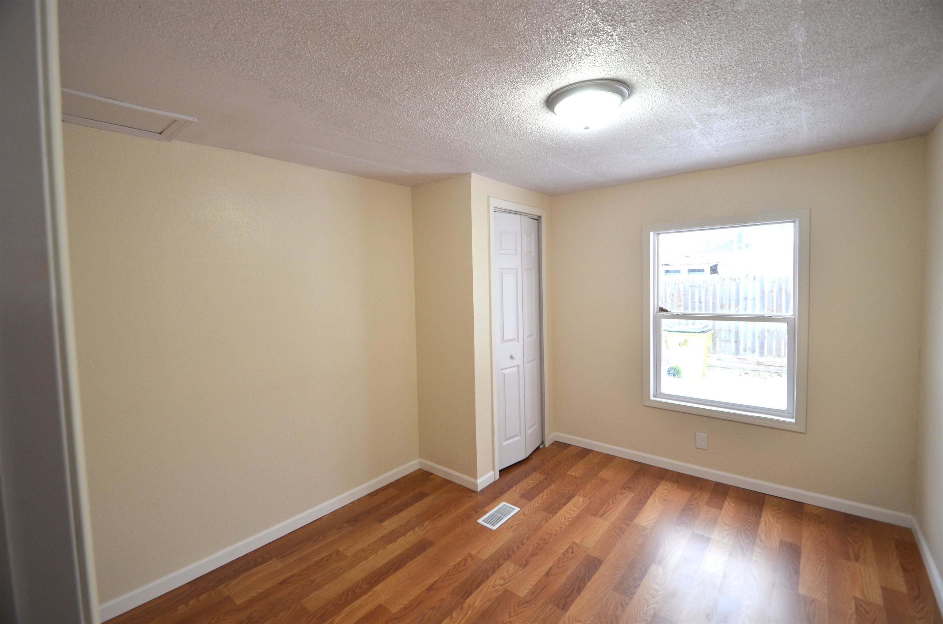 137 Walnut Street Butler, IN 46721 - Photo 14 of 18