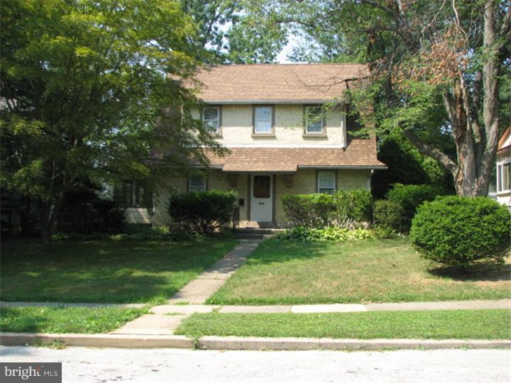 340 Derwyn Road Lansdowne, PA 19050 - Photo 1 of 3 Exterior Front