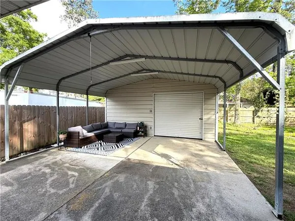 $1,800 | 2005 Rapatel Street, Mandeville, LA 70448