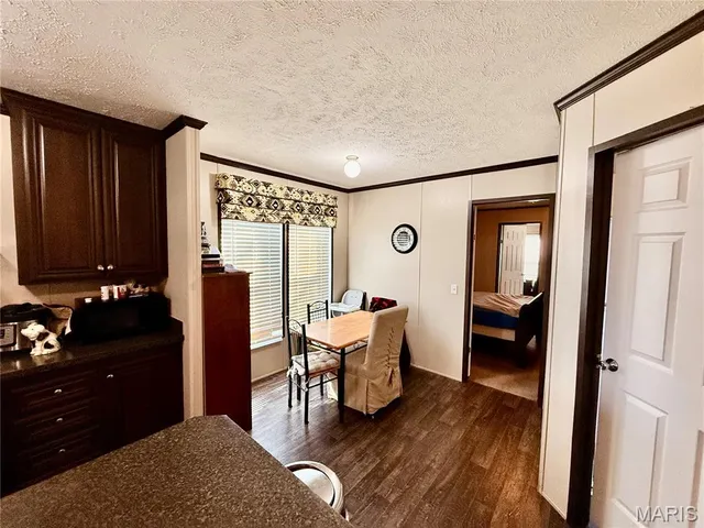 $97,000 | 106 West Railroad Street, Gideon, MO 63848