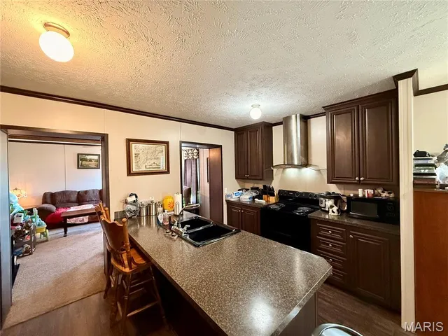 $97,000 | 106 West Railroad Street, Gideon, MO 63848