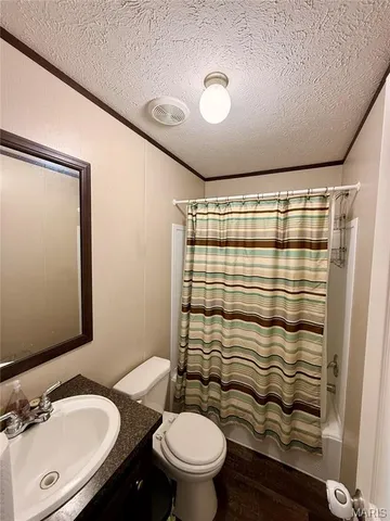 $97,000 | 106 West Railroad Street, Gideon, MO 63848