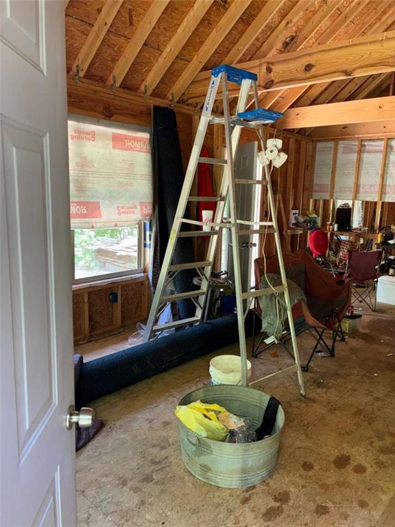 220 Friendship Trail Talking Rock, GA 30175 - Photo 6 of 18 a view of a room with gym equipment