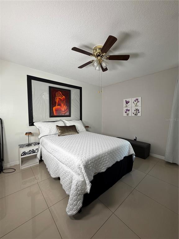 36 Lakepointe Circle Kissimmee, FL 34743 - Photo 13 of 44