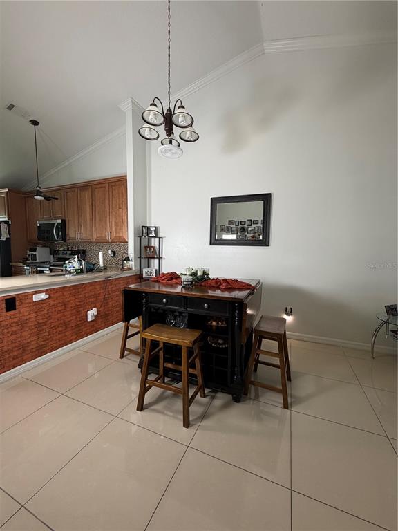 36 Lakepointe Circle Kissimmee, FL 34743 - Photo 9 of 44