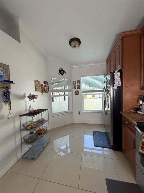 36 Lakepointe Circle Kissimmee, FL 34743 - Photo 10 of 44