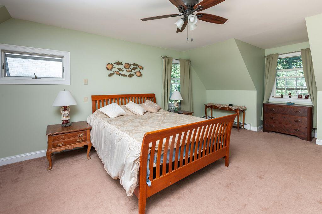 38 Pine Mountain Road Cape Neddick, ME 03902 - Photo 16 of 45 Primary