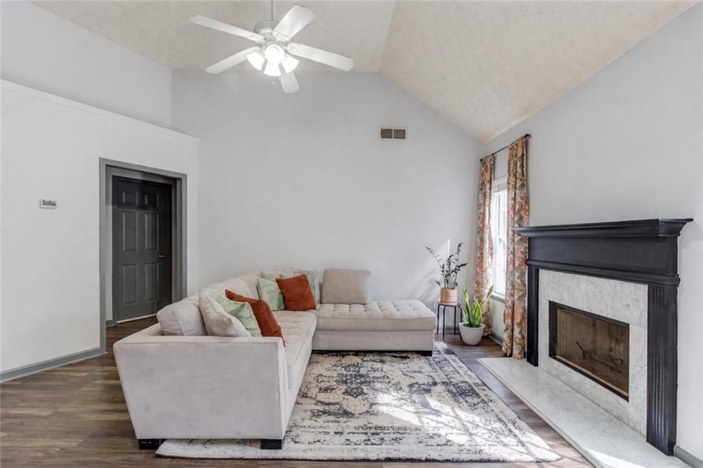 925 Tigers Way Monroe, GA 30655 - Photo 3 of 30