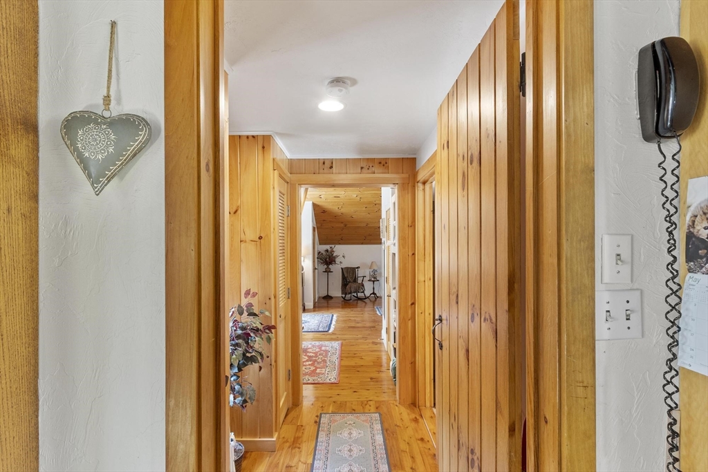 197 Greenland Road Sterling, MA 01564 - Photo 22 of 42 Gallery Image 22
